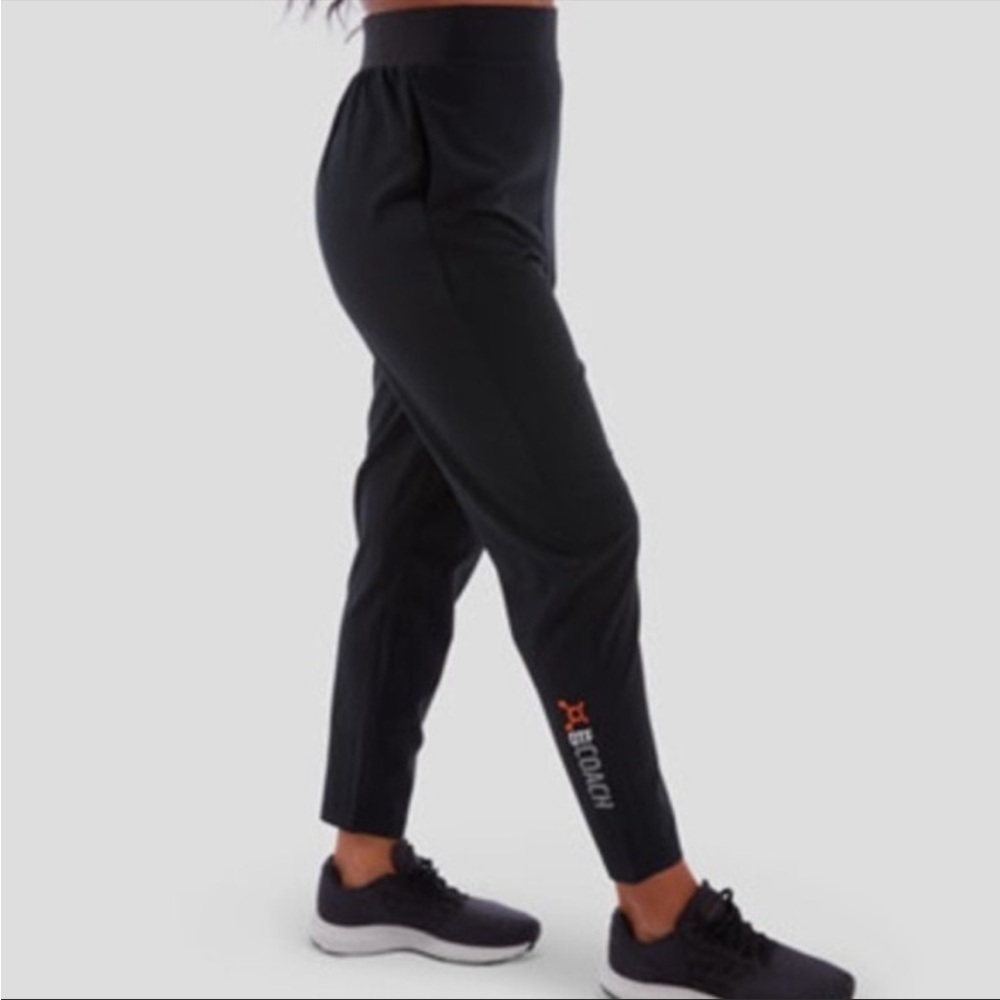 Nike Orangetheory Coach Joggers
